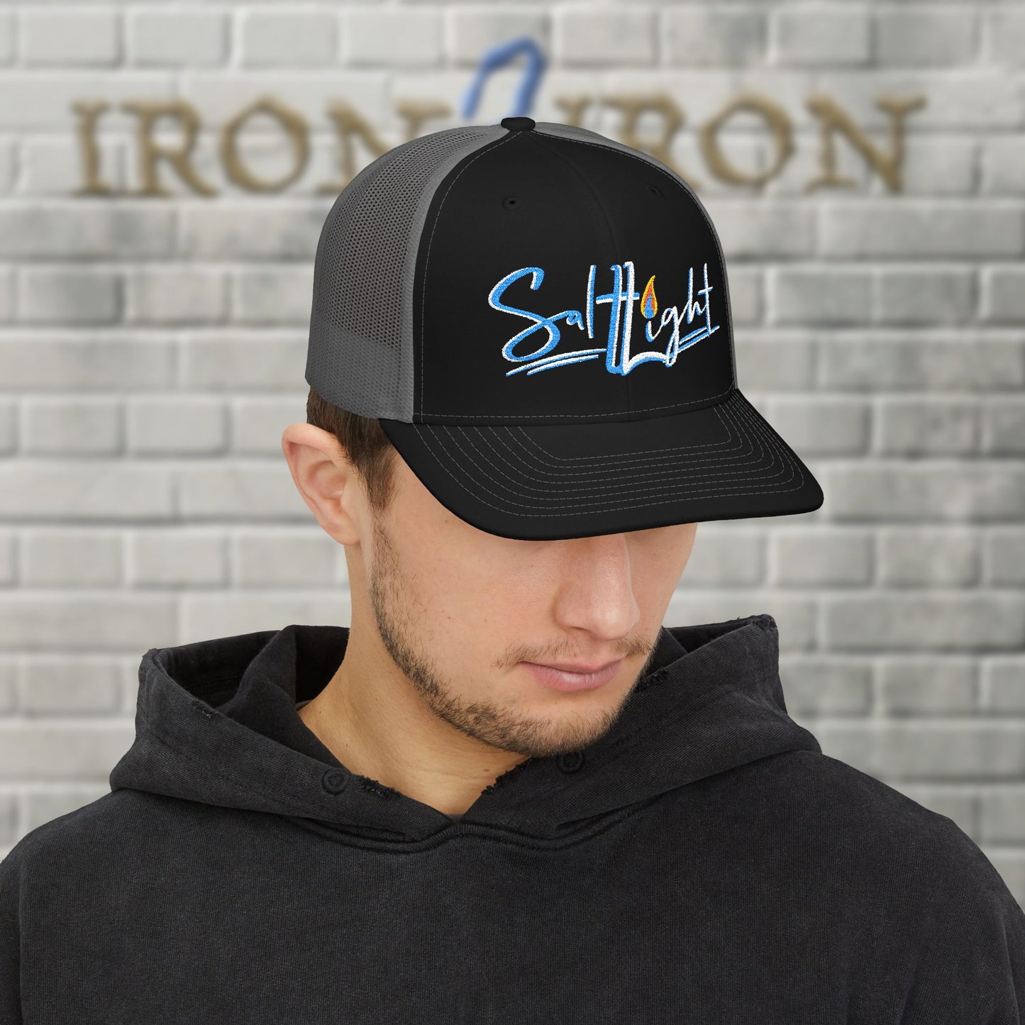 Salt Light Cap